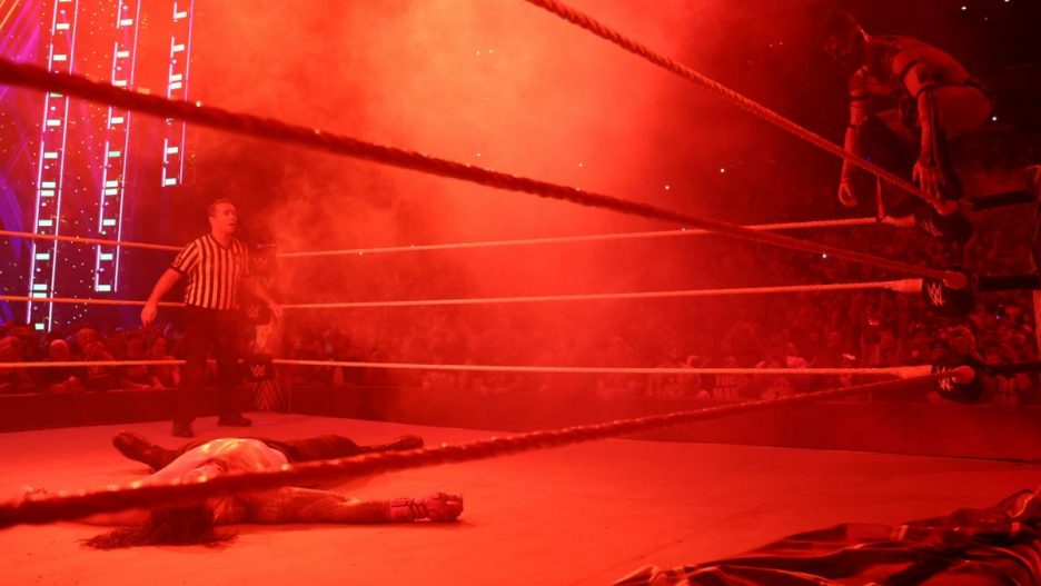 Roman Reigns vs. Finn Bálor Adalah Pertandingan Terlucu tahun 2021